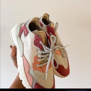 pink white & grey Adidas